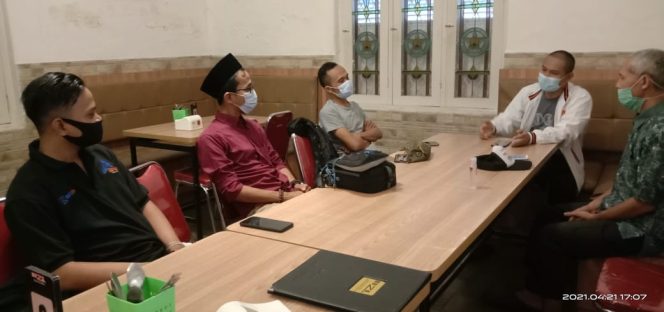
					Buka Puasa Bersama: Membuka Kerjasama PKS – FSPMI