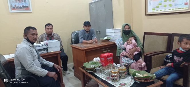 
					Kecelakaan Kerja di PT Long Rich, Istri Korban Datangi Fraksi PKS