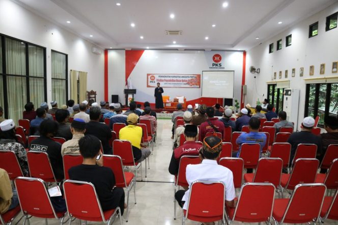 
					Mendekati Idul Adha, PKS Gelar Pelatihan Penyembelihan Hewan Qurban