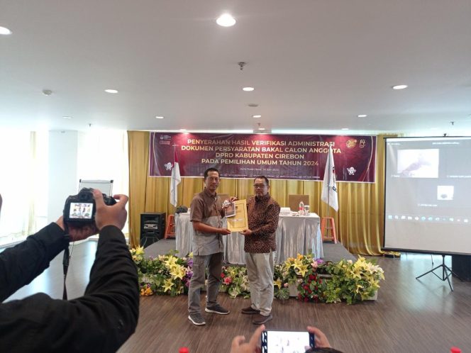 
					PKS Sat-set Perbaiki Hasil Verifikasi Pendaftaran Bacaleg