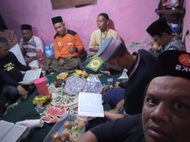 
					Konsolidasi DPC PKS Tengah Tani dan Kedawung: Langkah Kunci Menuju Kemenangan 2024