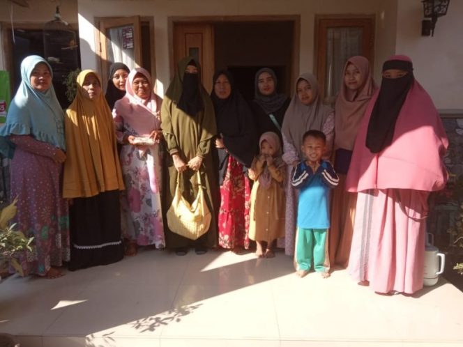 
					Emak-emak PKS Siap AMIN-kan Cirebon