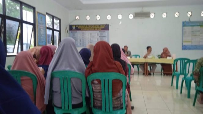
					Caleg PKS Edukasi Pentingnya Koperasi Sebagai Bentuk Ekonomi Kerakyatan