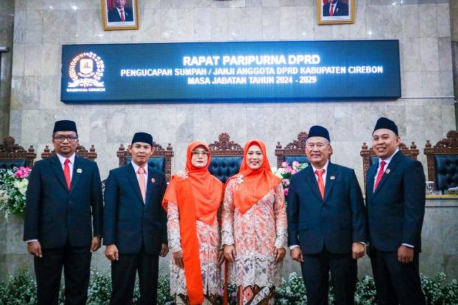
					Fraksi PKS DPRD Kabupaten Cirebon Resmi Terbentuk, Nurholis Jadi Ketua Fraksi