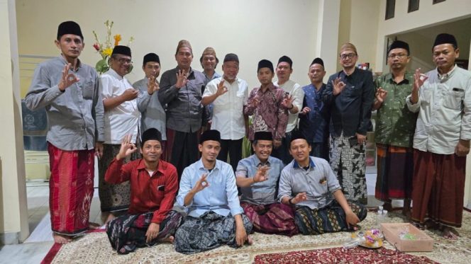 
					Para Kyai Pesantren Babakan Ciwaringin Sepakat Dukung Ahmad Syaikhu sebagai Gubernur Jawa Barat