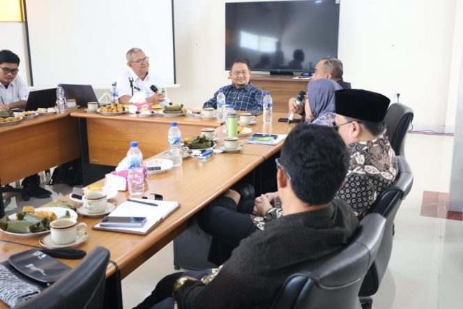 
					Raperda Energi Daerah Harus Sesuai Kebutuhan dan Realitas Lapangan