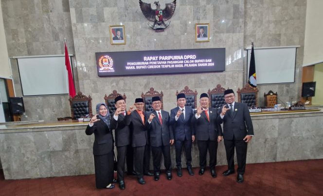 
					Fraksi PKS hadiri penetapan Paslon Bupati Cirebon terpilih 2024