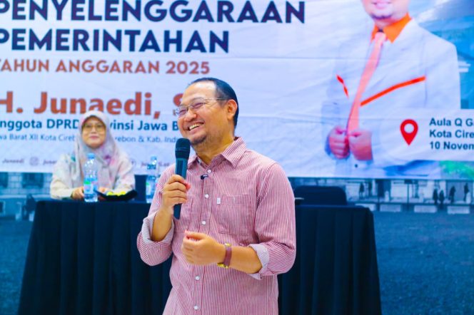 
					Anggota DPRD Jawa Barat, Mas Jun. Foto: Cireborn.id/Husni. 