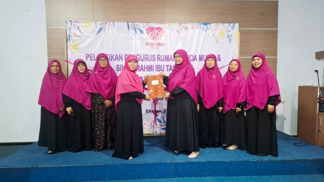 
					Peresmian Rumah Bunda Mulia (RBM) Cirebon. Foto: Pribadi/istimewa. 
